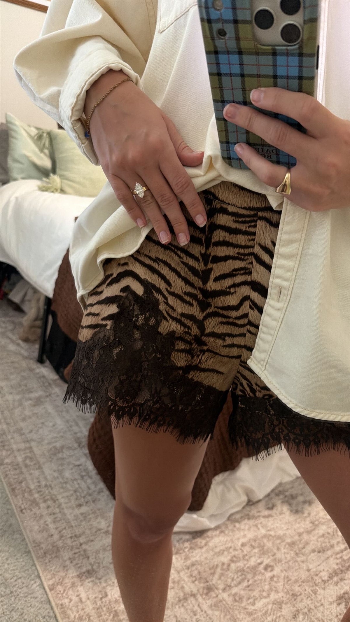 Tiger Lily Lace Shorts